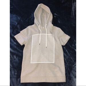 Graphic short sleeved hoodie!!